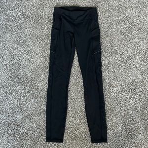 Lululemon leggings size 4